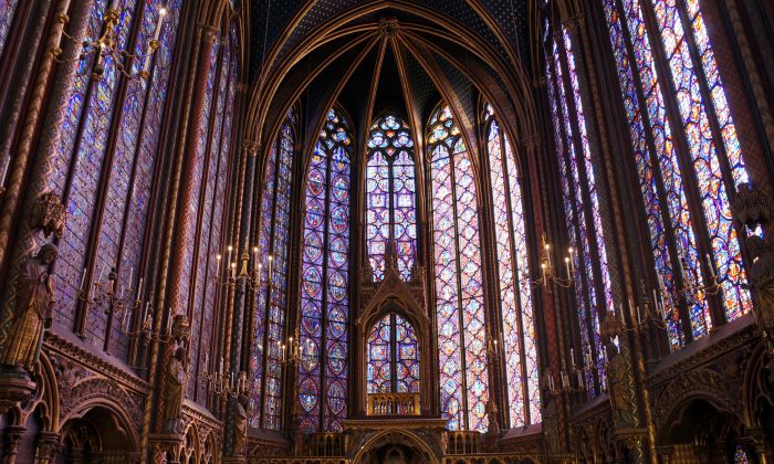 Sainte-Chapelle Amazes