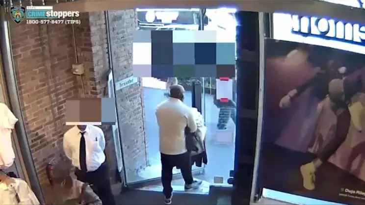 Security At High-End Stores Are Frustrated With Looters