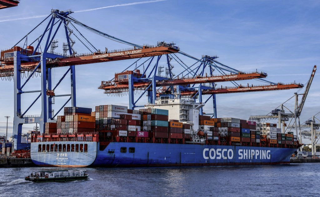 China Buying Crucial German Port Of Hamburg WTH?