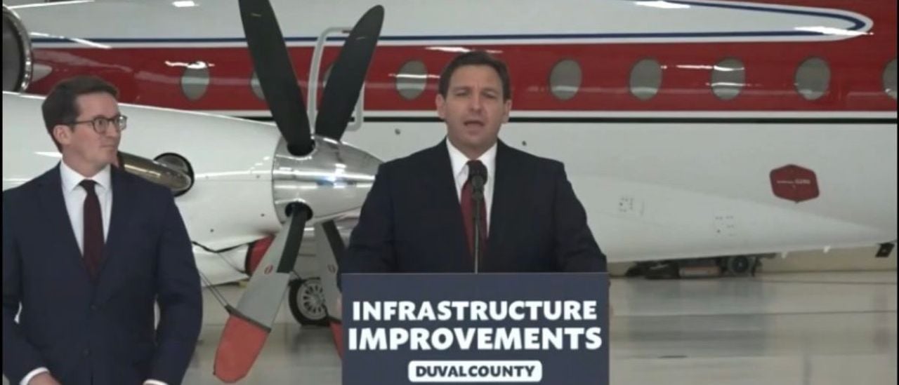 DeSantis Points Out The Danger Of Apple Trying To Control What Information You May Have